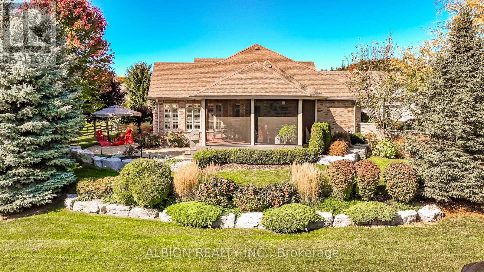 Unit #1 - 8 Reddington Drive, Caledon, Ontario  L7E 4C3 - Photo 38 - W12463344