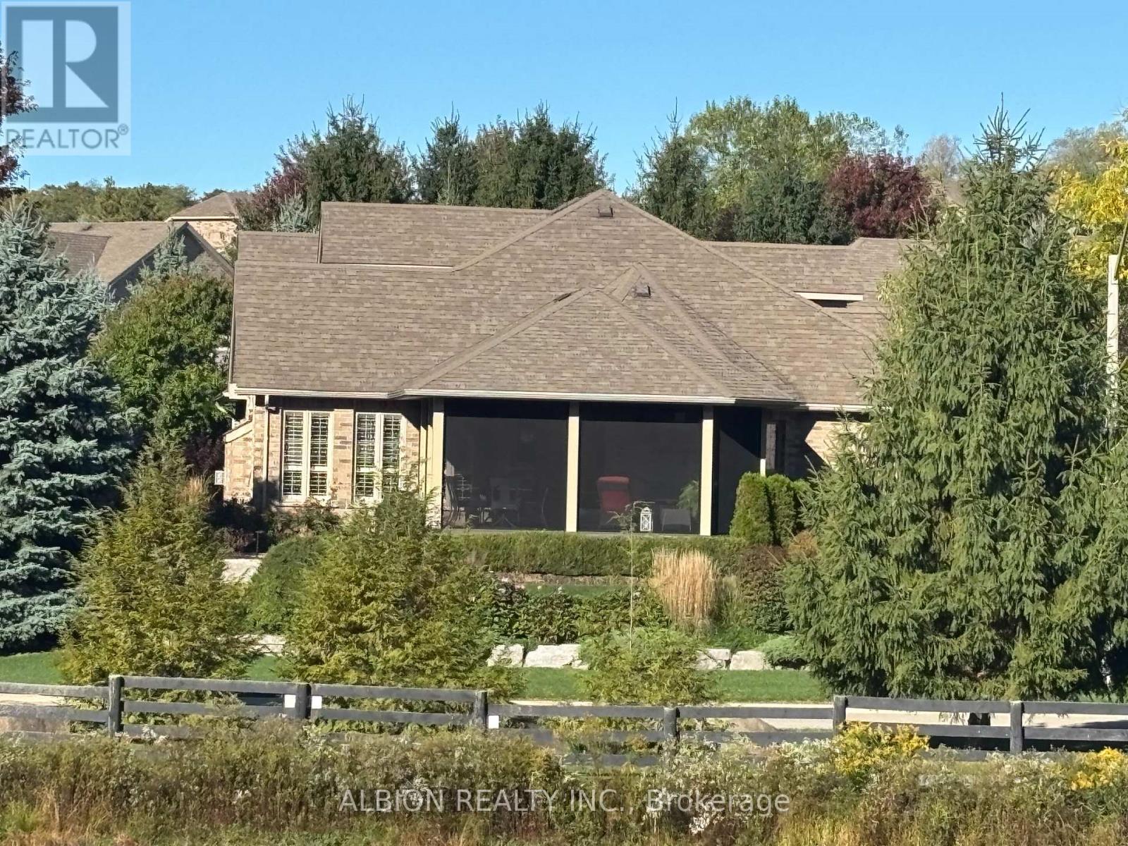 Unit #1 - 8 Reddington Drive, Caledon, Ontario  L7E 4C3 - Photo 46 - W12463344