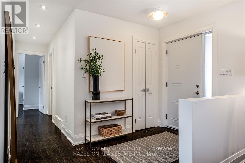 1171 Tisdale Street, Oakville, Ontario  L6L 2S9 - Photo 4 - W12463385