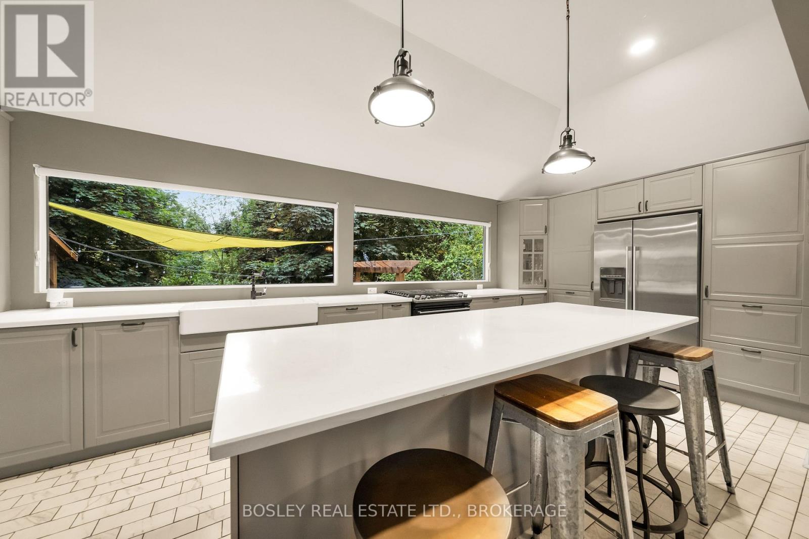 63 Yates Street, St. Catharines, Ontario  L2R 5R7 - Photo 19 - X12463436