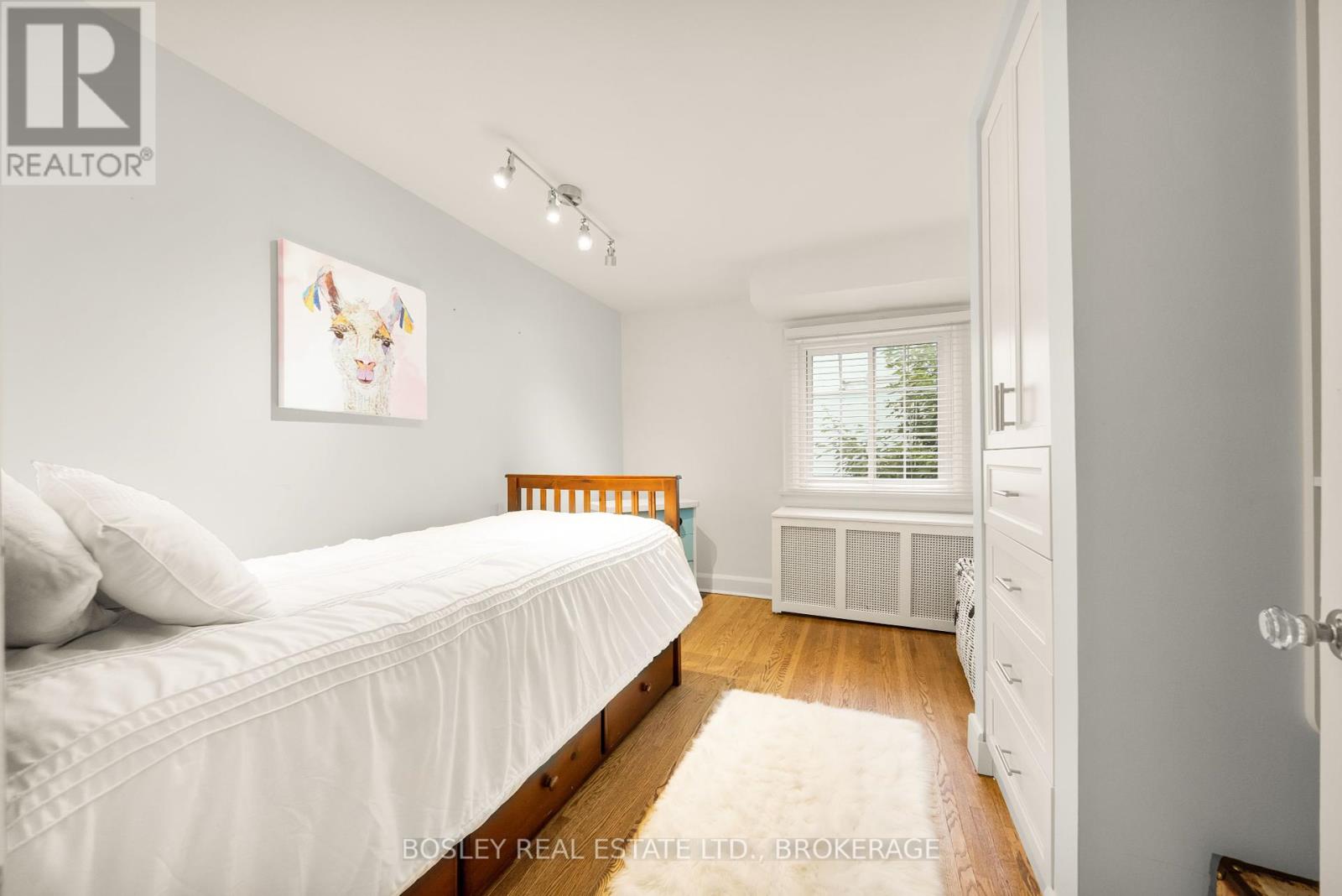 63 Yates Street, St. Catharines, Ontario  L2R 5R7 - Photo 30 - X12463436