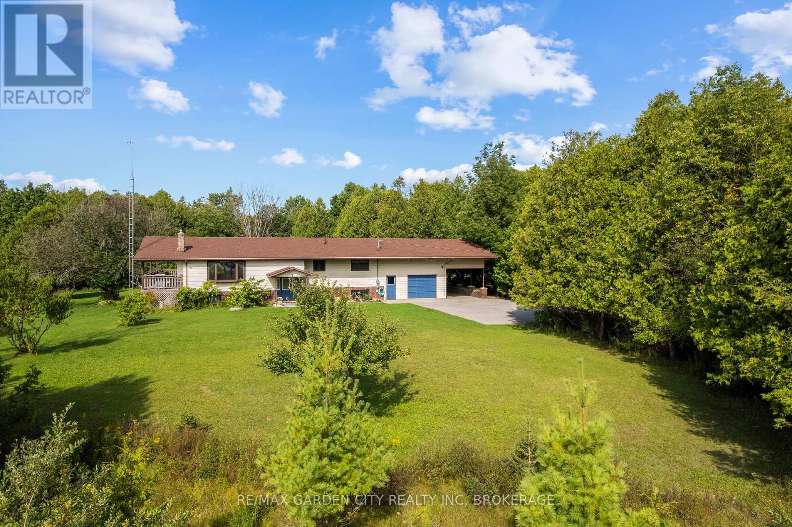 317540 6&10 Highway, Georgian Bluffs, Ontario  N4K 5N6 - Photo 1 - X12463511