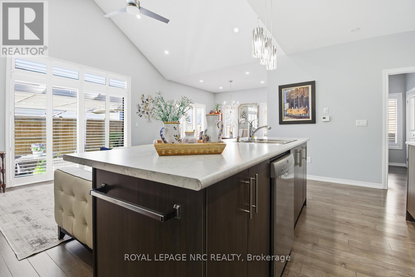31 Cosmopolitan Common, St. Catharines, Ontario  L2M 0B8 - Photo 10 - X12463538