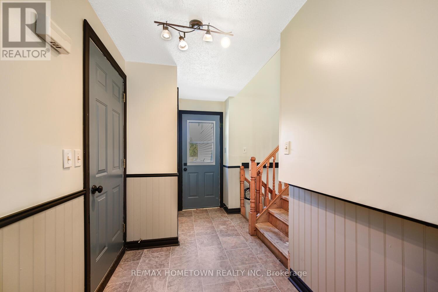 6290 6th Concession Road, Augusta, Ontario  K6V 5T2 - Photo 9 - X12463540
