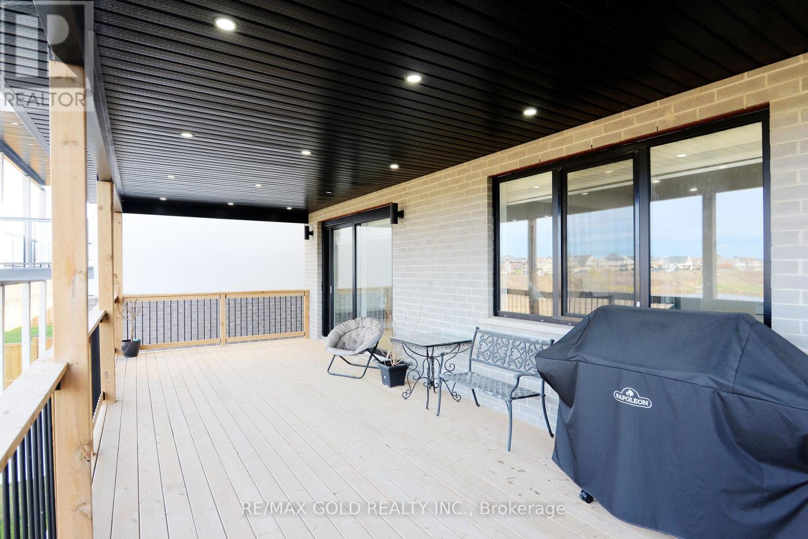 86 Grandville Circle, Brant, Ontario  N3L 0J5 - Photo 22 - X12463352