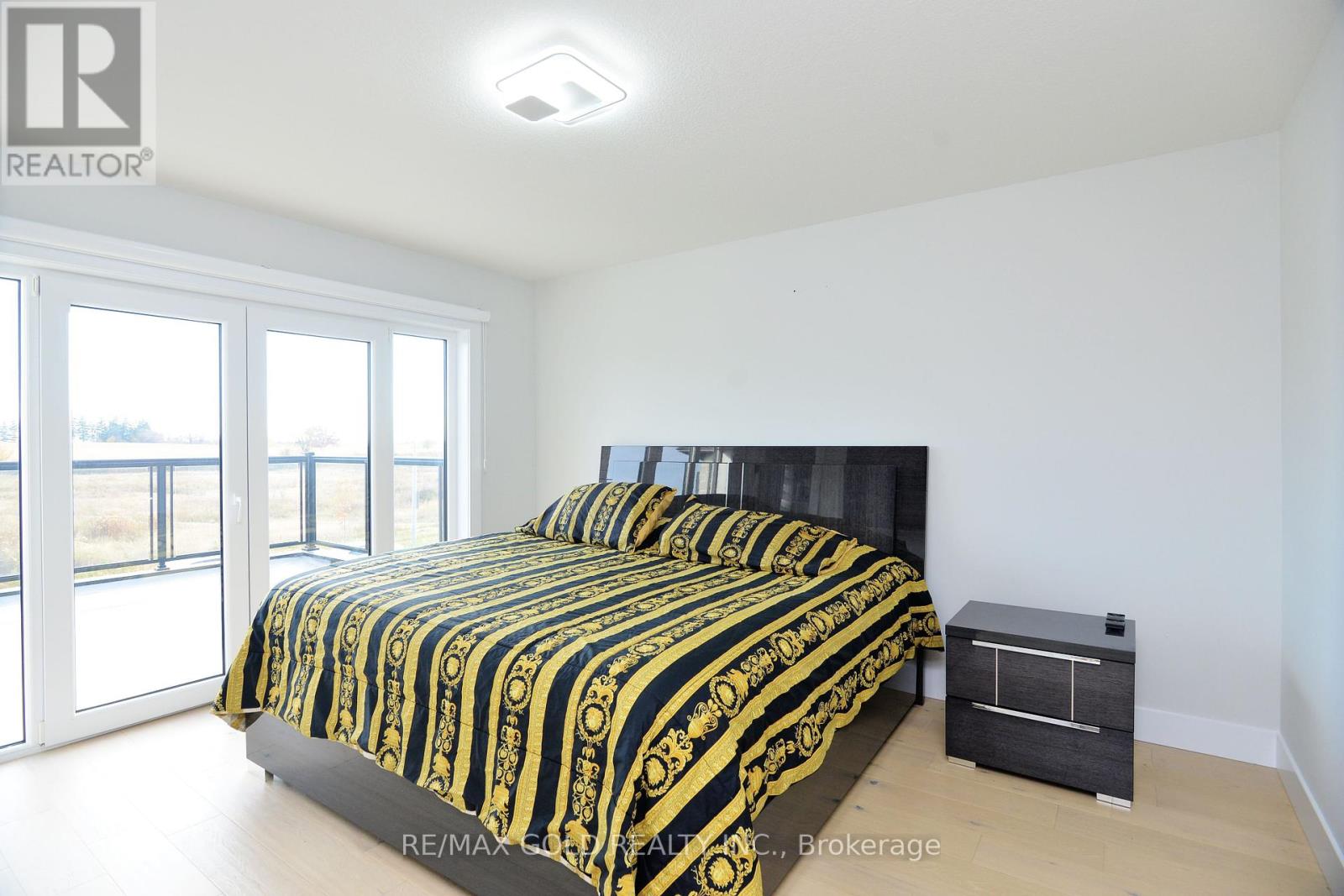 86 Grandville Circle, Brant, Ontario  N3L 0J5 - Photo 35 - X12463352