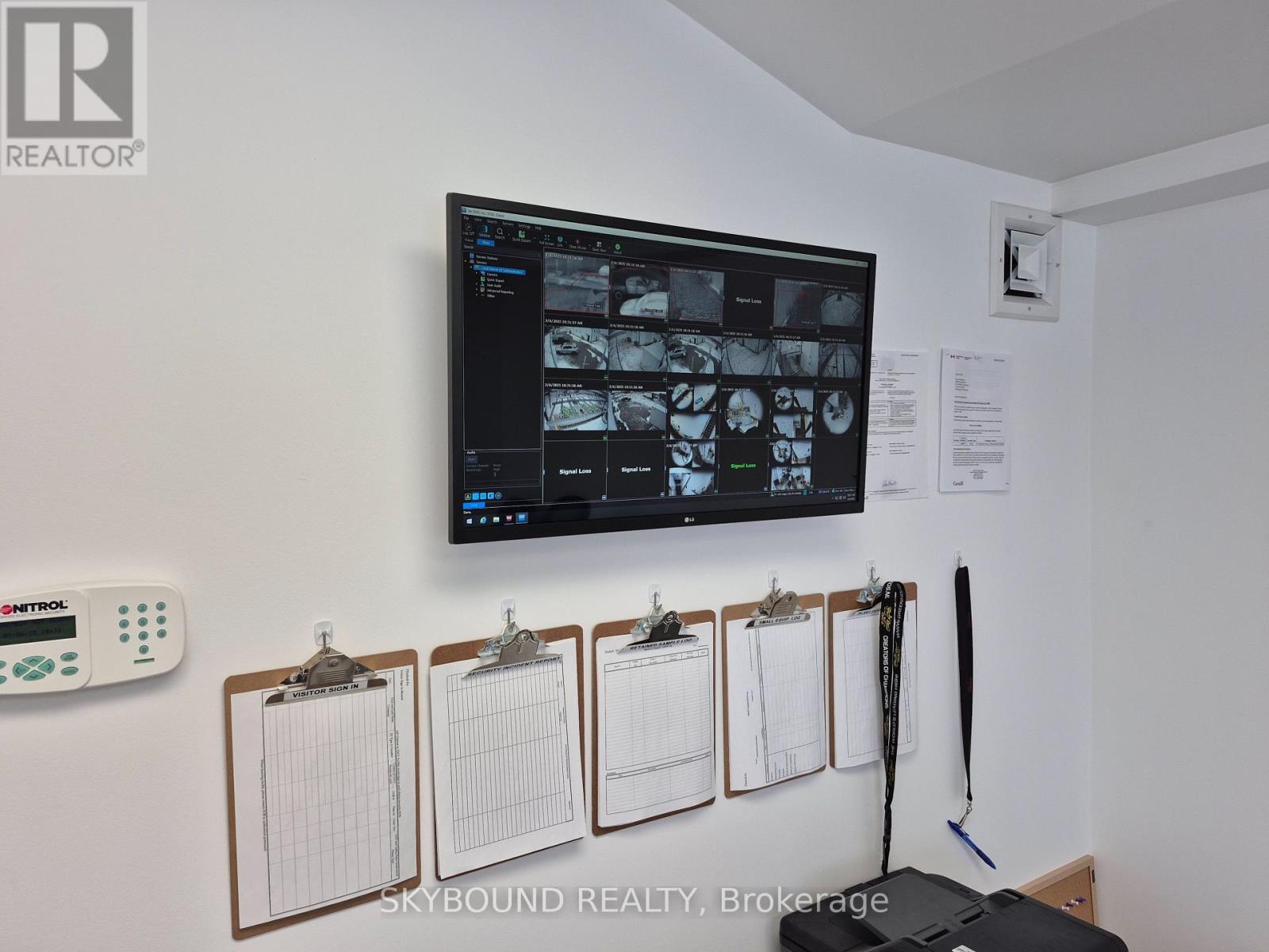 31 Clearview Drive, Tillsonburg, Ontario  N4G 4H3 - Photo 24 - X12463369