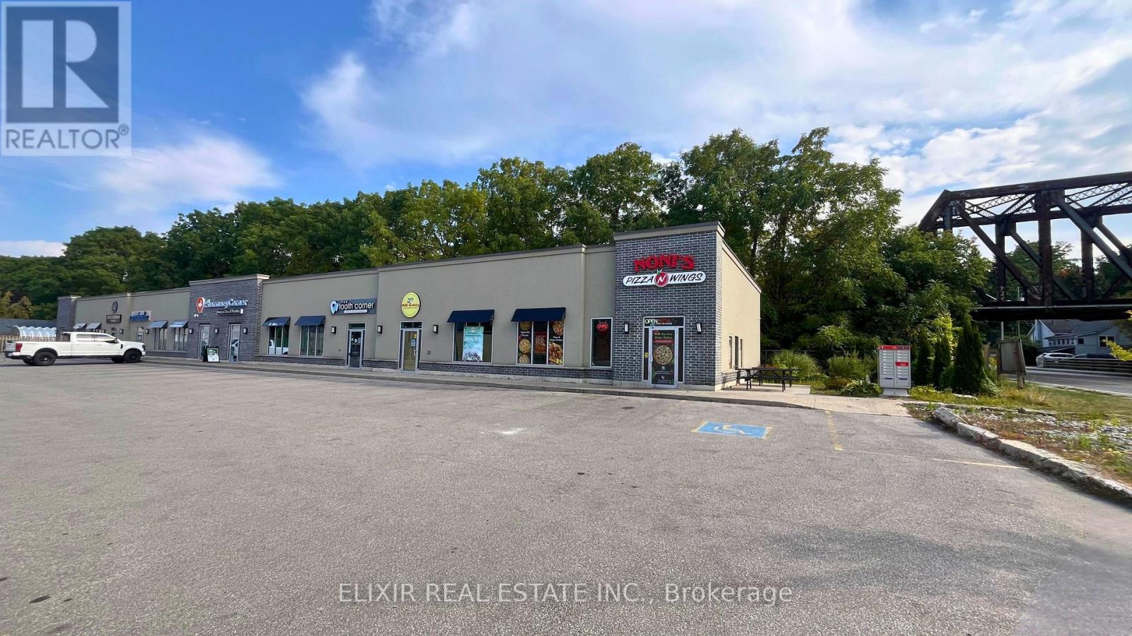 8 - 300 Main Street, Woodstock, Ontario  N4S 1T3 - Photo 3 - X12463371