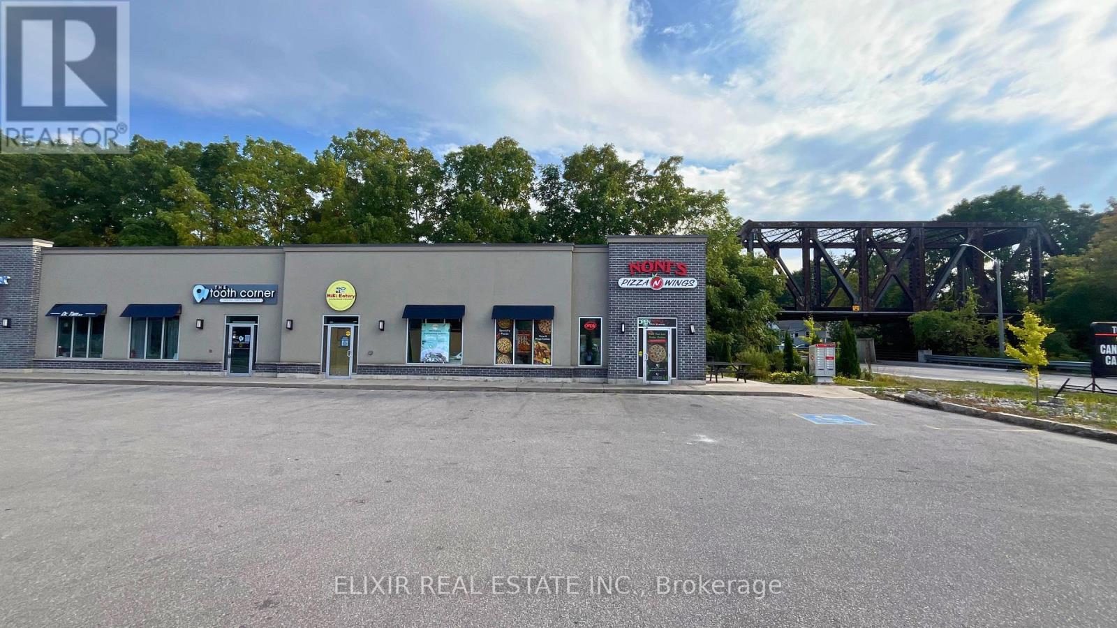 8 - 300 Main Street, Woodstock, Ontario  N4S 1T3 - Photo 4 - X12463371