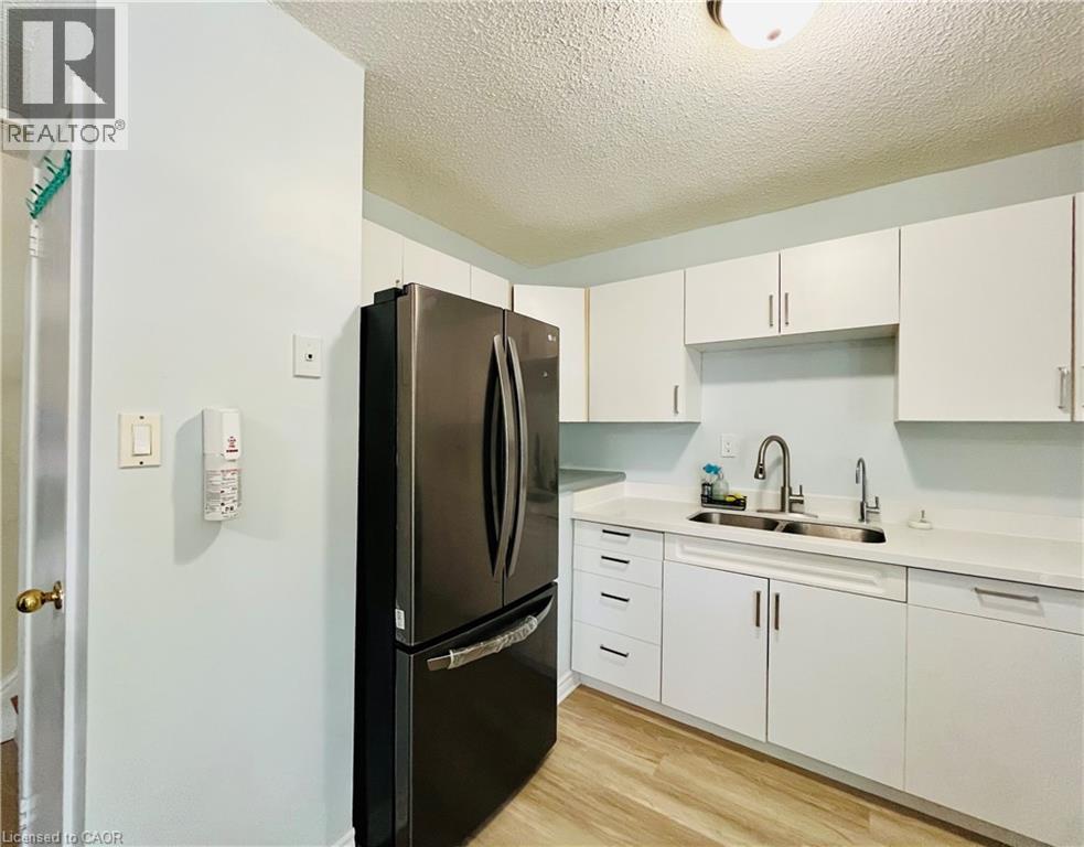 1300 Upper Ottawa Street Unit# 18, Hamilton, Ontario  L8W 1M8 - Photo 12 - 40771991