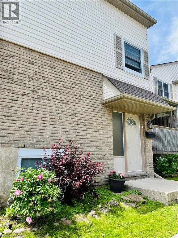 1300 Upper Ottawa Street Unit# 18, Hamilton, Ontario  L8W 1M8 - Photo 2 - 40771991