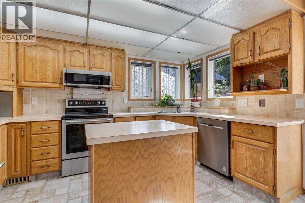 156 Deersaxon Circle Se, Calgary, Alberta  T2J 6R5 - Photo 13 - A2259821