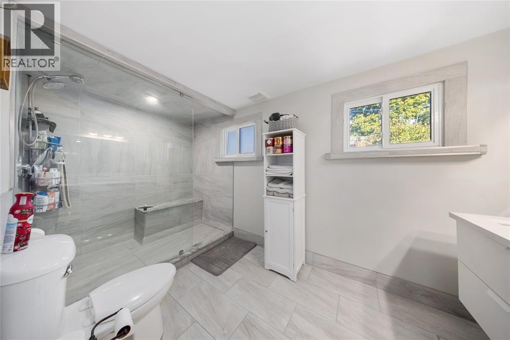 565 Errol Road, Sarnia, Ontario N7V 2B9 - Photo 24 - 25026163