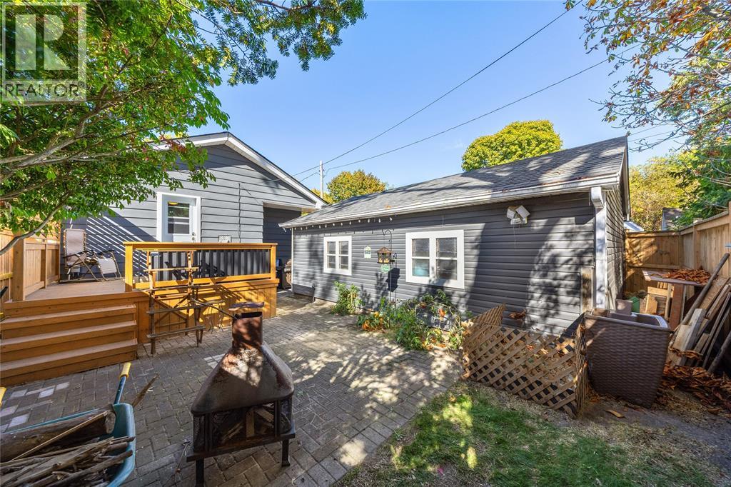 565 Errol Road, Sarnia, Ontario N7V 2B9 - Photo 4 - 25026163