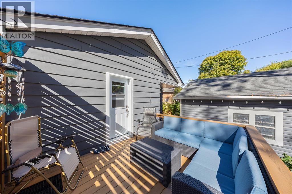 565 Errol Road, Sarnia, Ontario N7V 2B9 - Photo 8 - 25026163