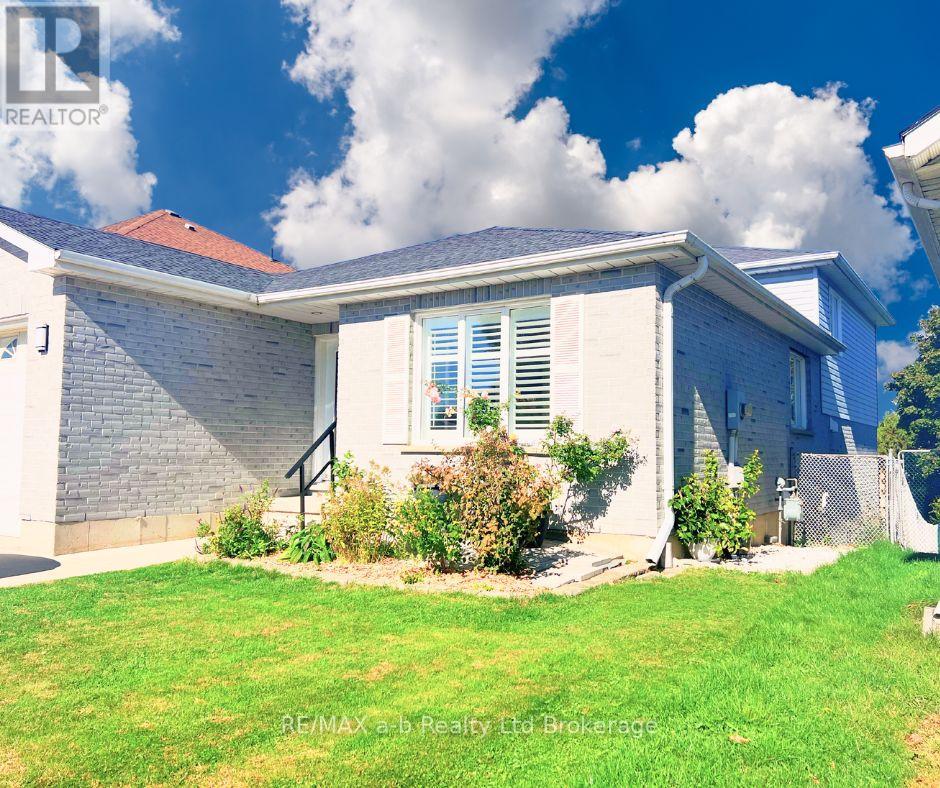 1035 Devonshire Avenue, Woodstock, Ontario  N4S 5S1 - Photo 2 - X12411306