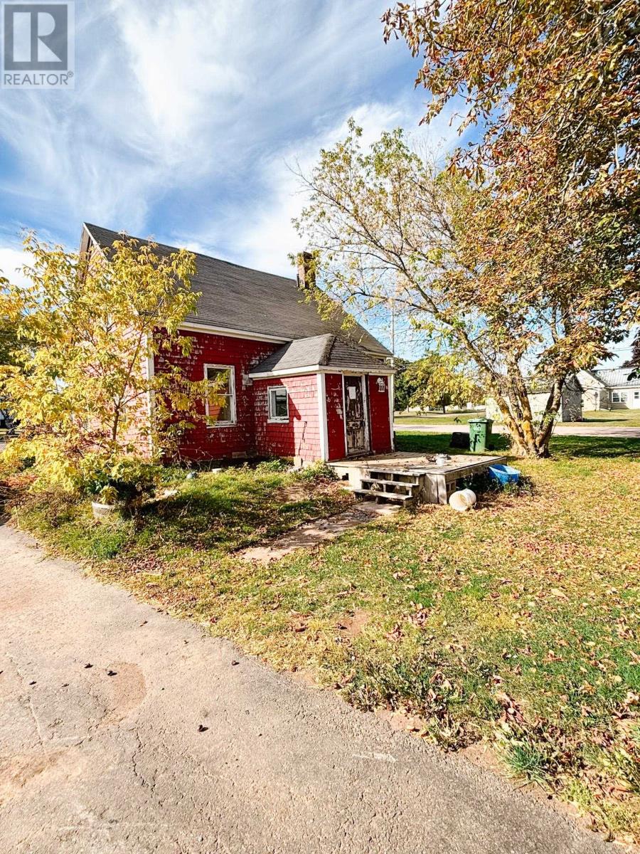 78 Victoria Street, Georgetown, Prince Edward Island  C0A 1L0 - Photo 4 - 202525846