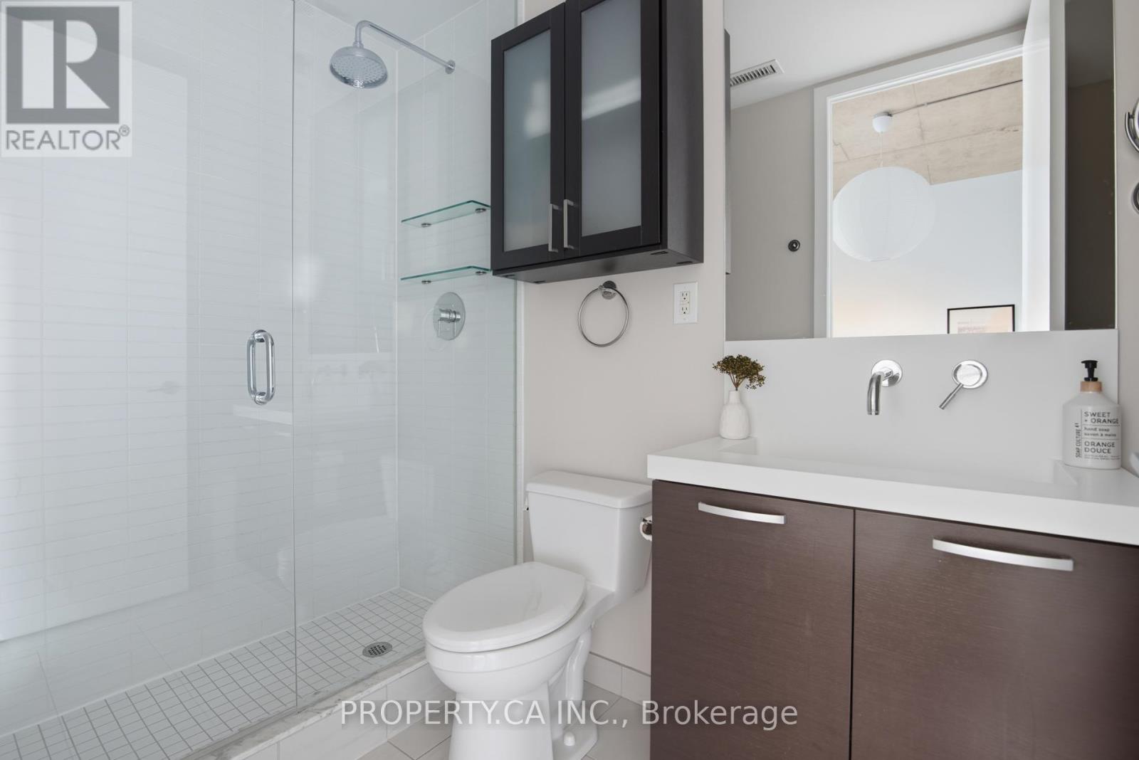 403 - 10 Morrison Street, Toronto, Ontario  M5V 2T8 - Photo 22 - C12463216