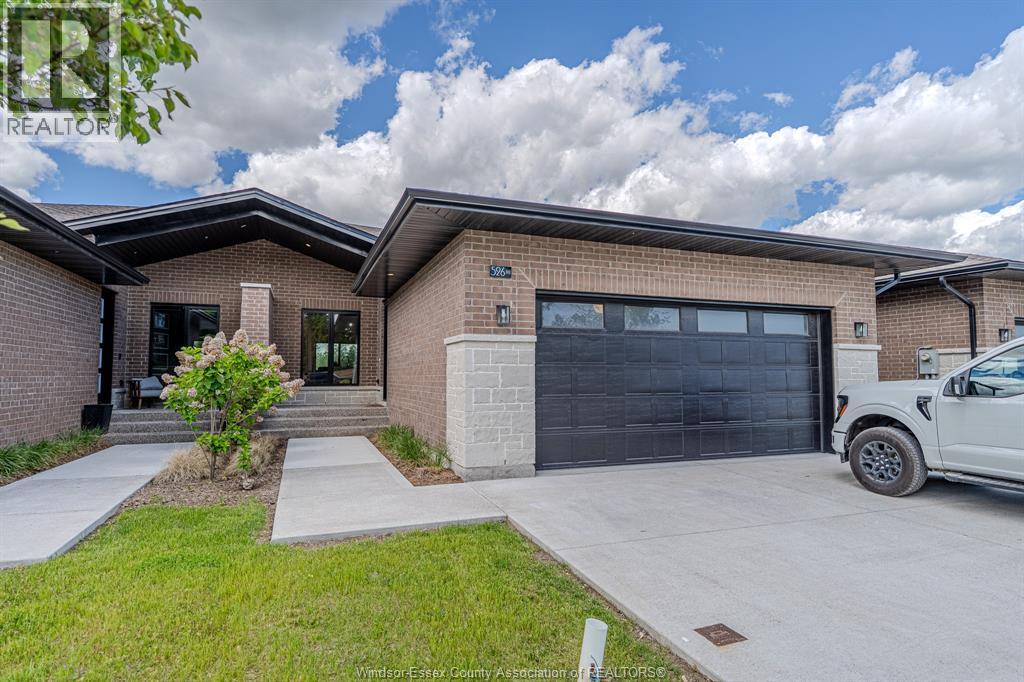 526 Lily Mac, Windsor, Ontario  N6E 3N7 - Photo 3 - 25026184