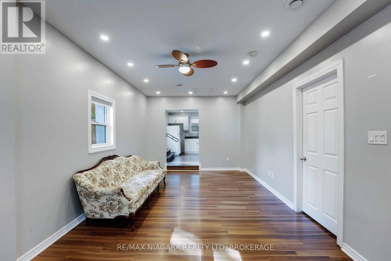 2969-2971 Portage Road, Niagara Falls, Ontario  L2J 2J6 - Photo 40 - X12450040