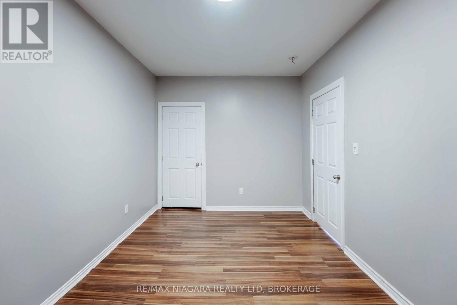 2969-2971 Portage Road, Niagara Falls, Ontario  L2J 2J6 - Photo 47 - X12450040