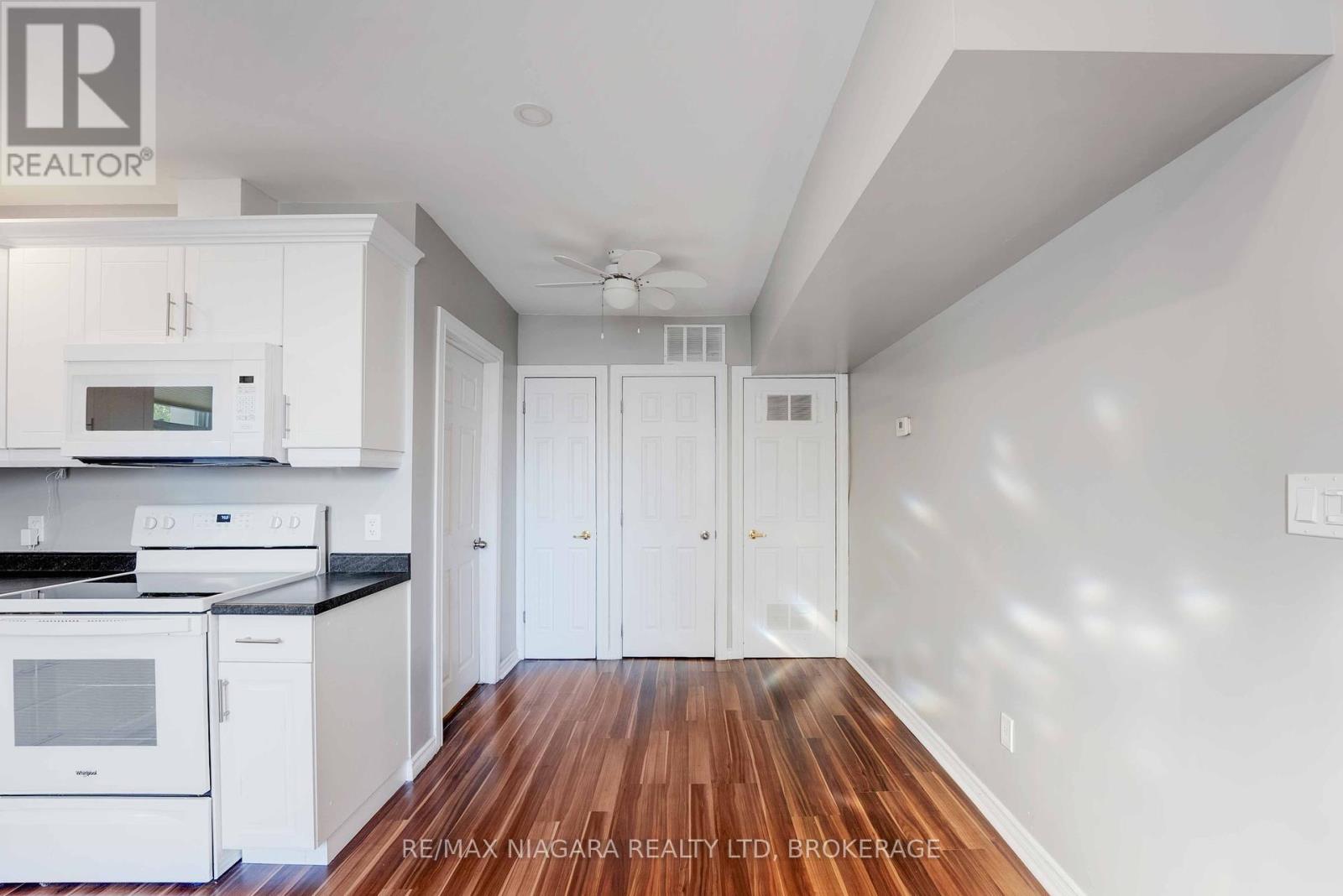 2969-2971 Portage Road, Niagara Falls, Ontario  L2J 2J6 - Photo 44 - X12450040