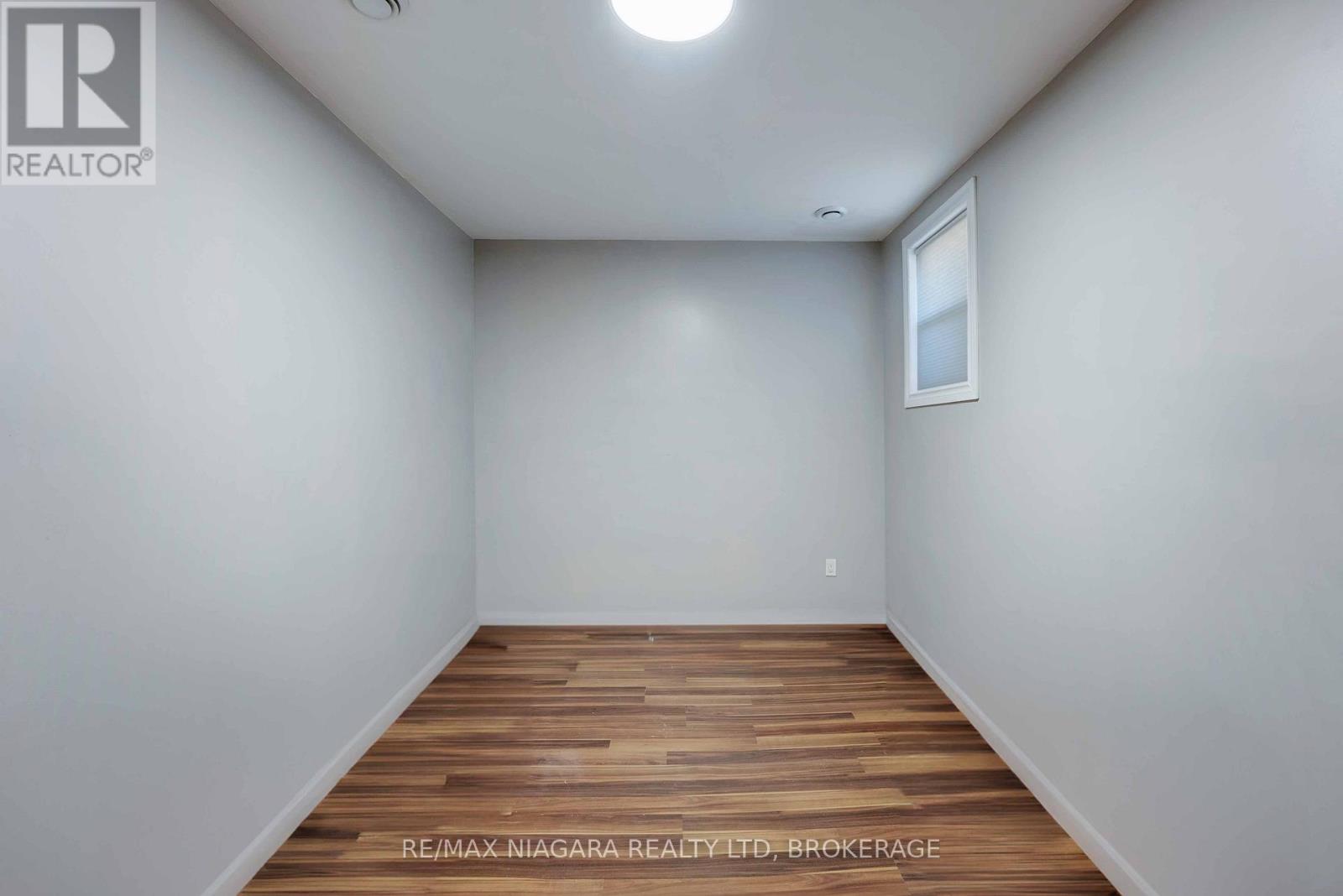 2969-2971 Portage Road, Niagara Falls, Ontario  L2J 2J6 - Photo 46 - X12450040