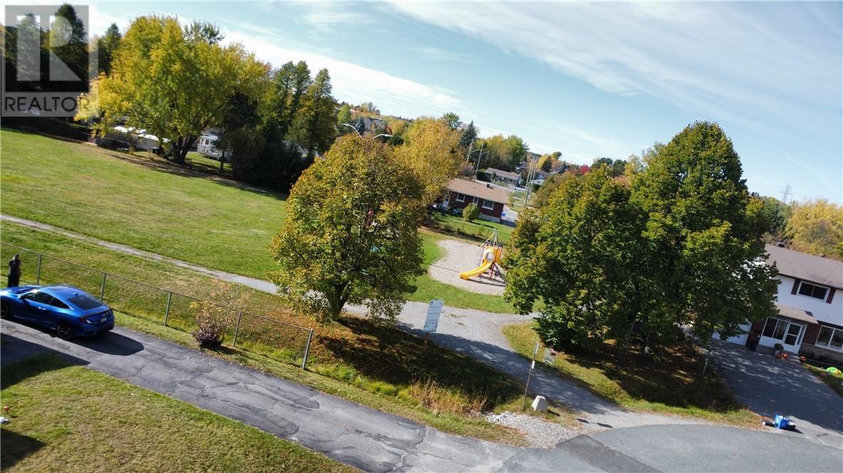 1609 Redfern Street, Greater Sudbury, Ontario  P3A 3S8 - Photo 22 - 2125092