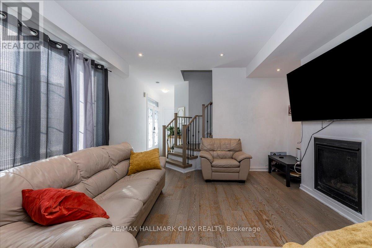 1 Alaskan Heights, Barrie, Ontario  L9J 0B1 - Photo 5 - S12384232