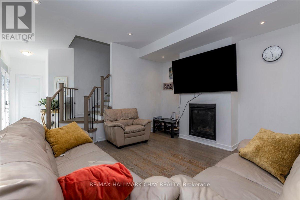1 Alaskan Heights, Barrie, Ontario  L9J 0B1 - Photo 6 - S12384232