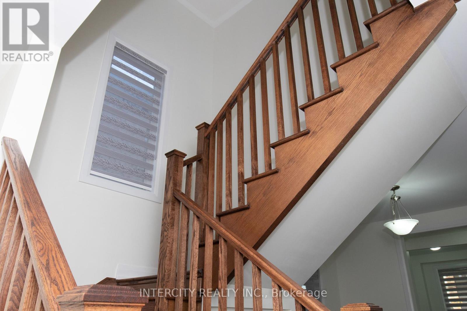 39 Divers Road, Brampton, Ontario  L7A 5C8 - Photo 15 - W12333556