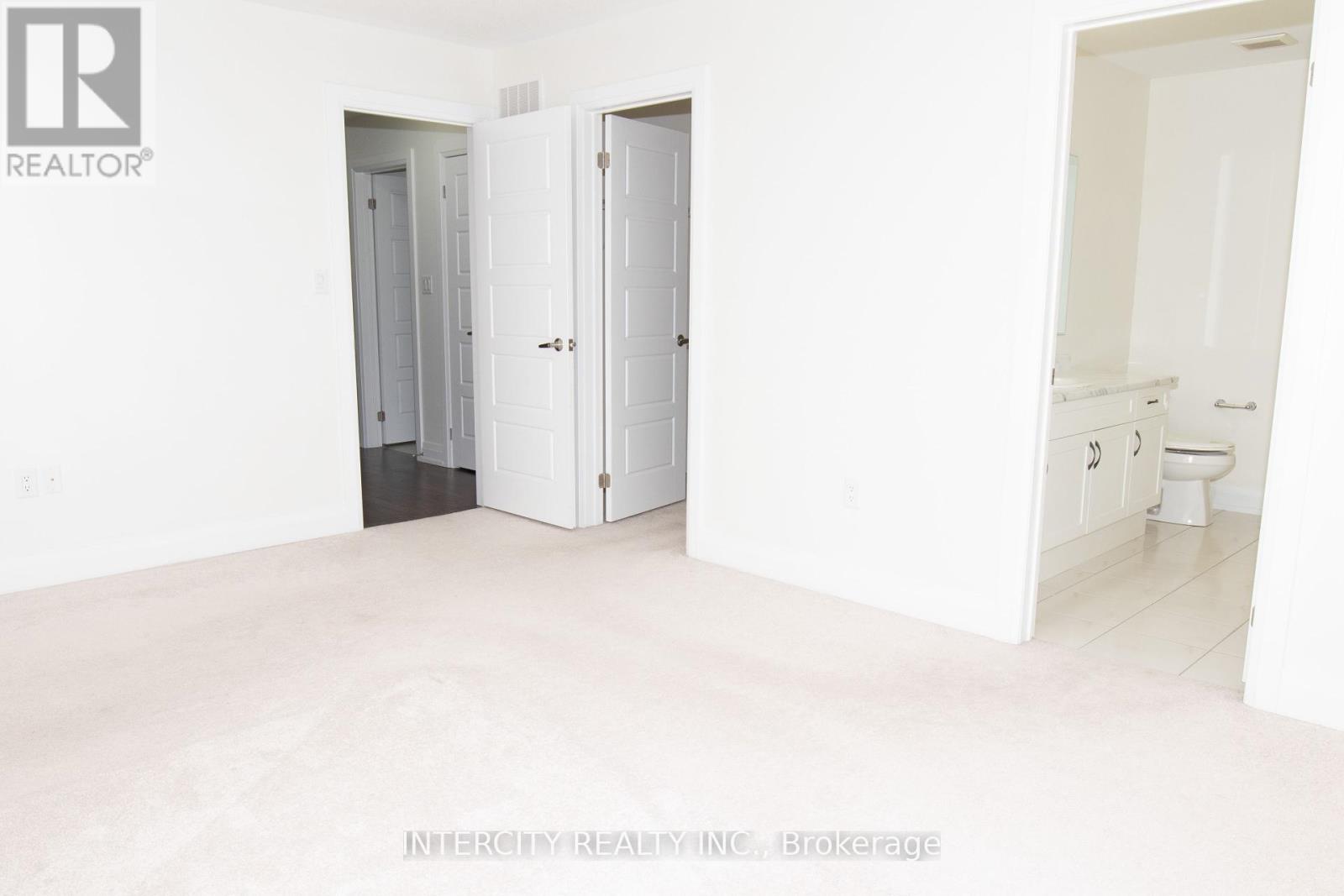 39 Divers Road, Brampton, Ontario  L7A 5C8 - Photo 24 - W12333556