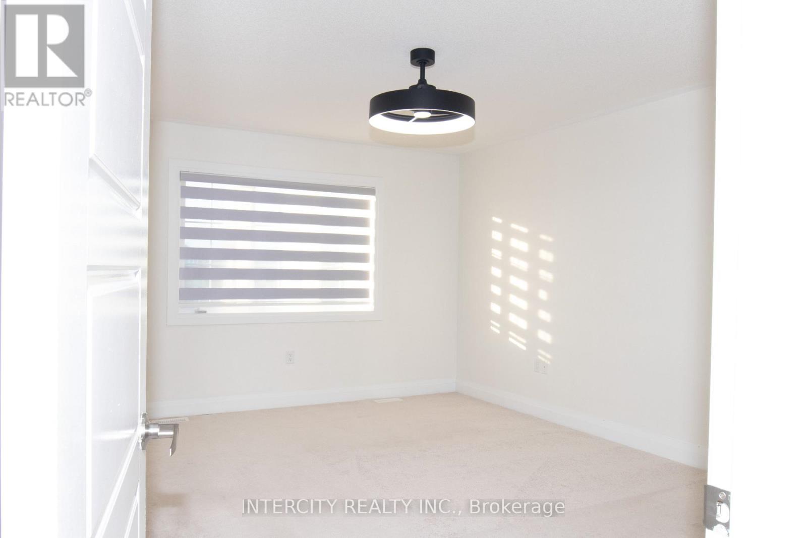 39 Divers Road, Brampton, Ontario  L7A 5C8 - Photo 19 - W12333556