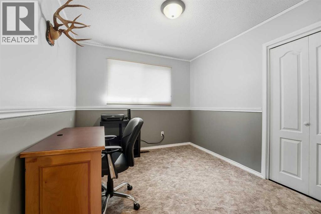 155 Barrett Drive, Red Deer, Alberta  T4R 1H3 - Photo 10 - A2264638