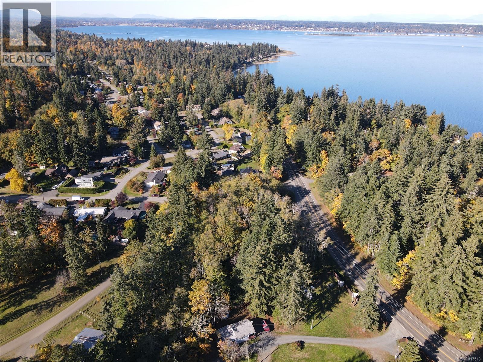 Lot 4 Island Hwy S, Royston, British Columbia