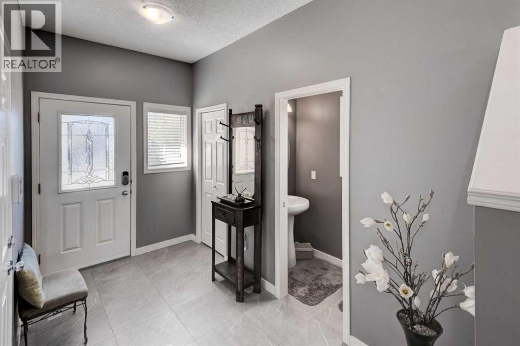 30 Everoak Gardens Sw, Calgary, Alberta  T2Y 0E2 - Photo 12 - A2262887
