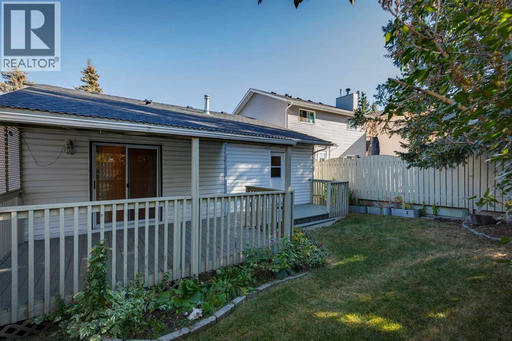 16227 Shawfield Drive Sw, Calgary, Alberta  T2Y 2J7 - Photo 29 - A2263436