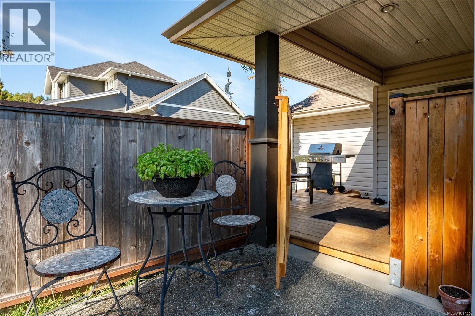 800 Colonia Dr, Ladysmith, British Columbia  V9G 1N2 - Photo 45 - 1017558