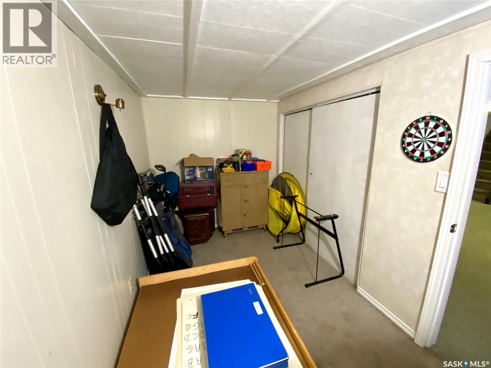 204 4th Street E, Carnduff, Saskatchewan  S0C 0S0 - Photo 18 - SK020886