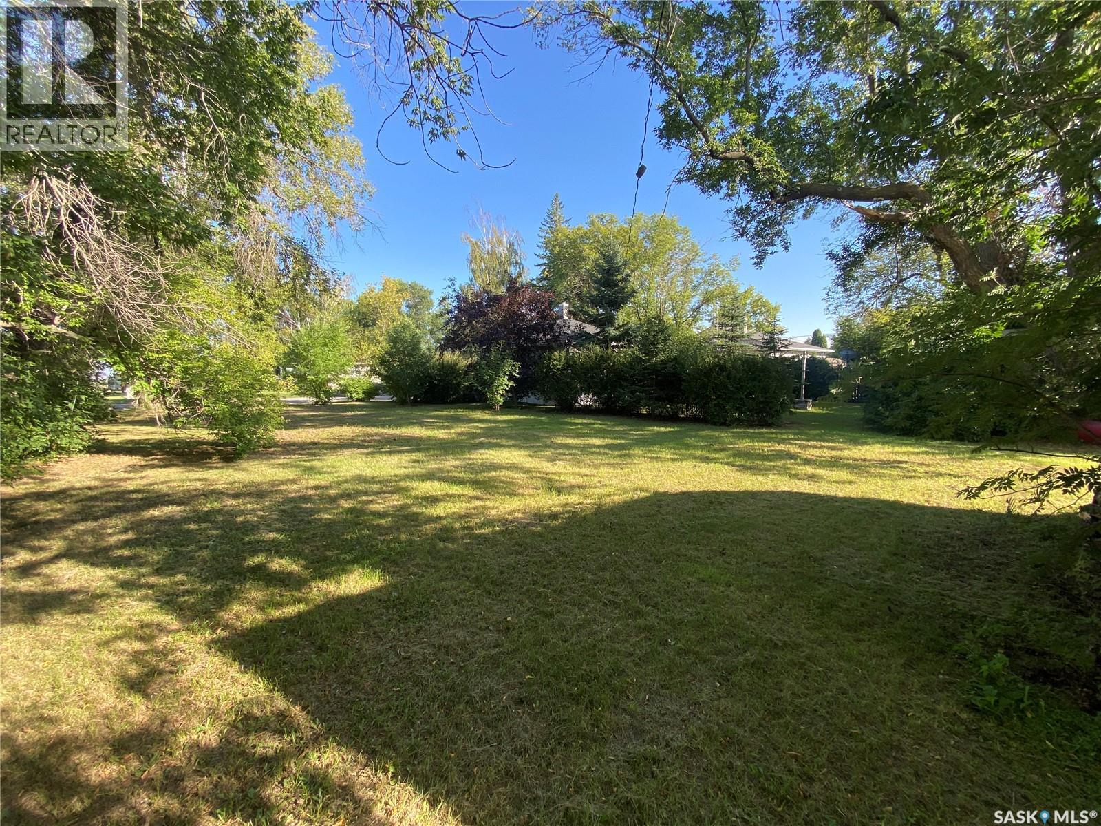 204 4th Street E, Carnduff, Saskatchewan  S0C 0S0 - Photo 27 - SK020886