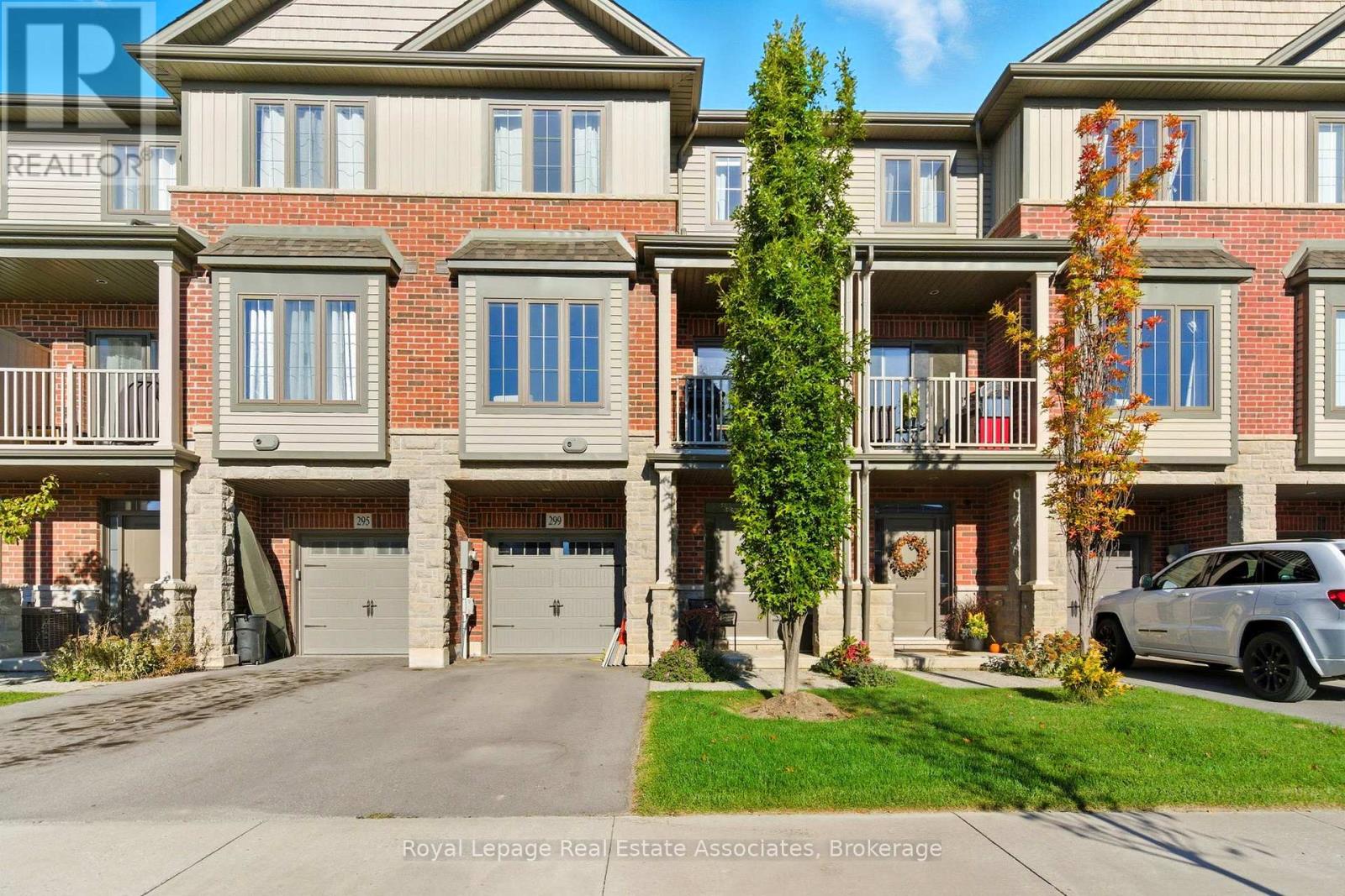 7 - 299 Skinner Road, Hamilton, Ontario  L8B 1W5 - Photo 2 - X12462734