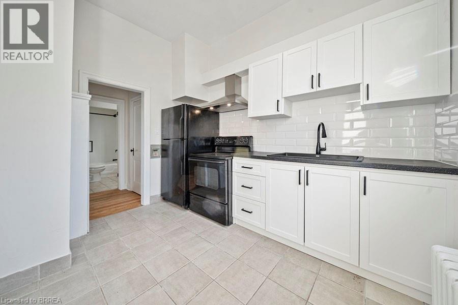 7-11 Sheridan Street Unit# 7-8, Brantford, Ontario  N3T 2P7 - Photo 14 - 40778183