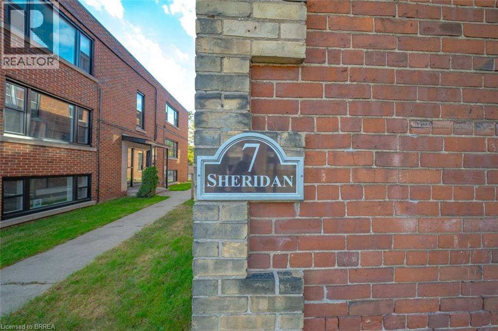 7-11 Sheridan Street Unit# 7-8, Brantford, Ontario  N3T 2P7 - Photo 3 - 40778183