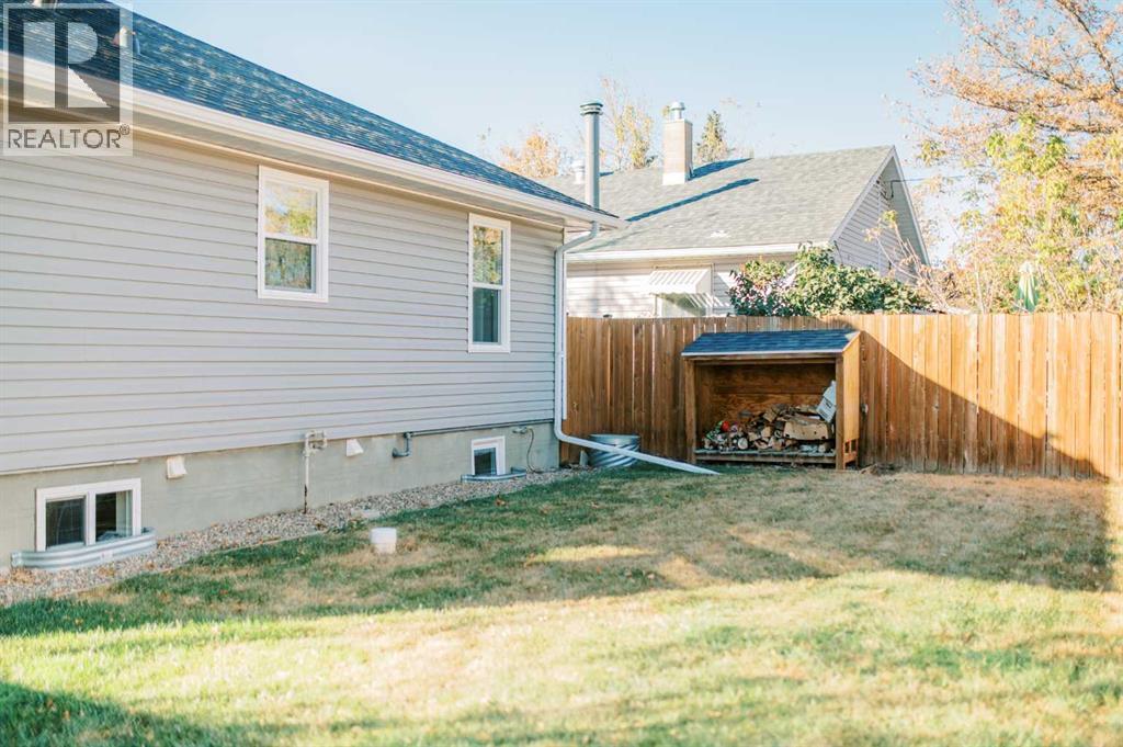 5011 56 Street, Stettler, Alberta  T4K 1B4 - Photo 33 - A2262975