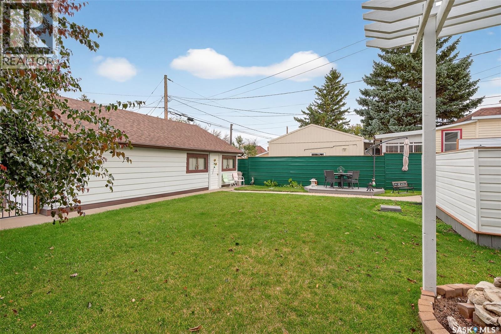 106 Coteau Street E, Moose Jaw, Saskatchewan  S6H 4T5 - Photo 46 - SK020694