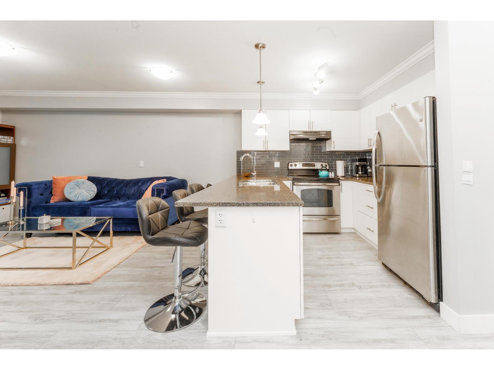 217 17769 57 Avenue, Surrey, British Columbia  V3S 1H1 - Photo 2 - R3057128