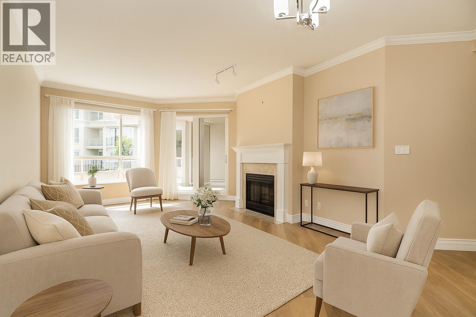 218 3098 Guildford Way, Coquitlam, British Columbia  V3B 7W8 - Photo 1 - R3045194