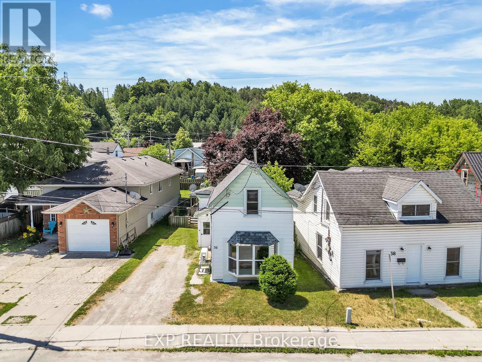 36 Stanley Street, Quinte West, Ontario  K8V 4V2 - Photo 25 - X12463616
