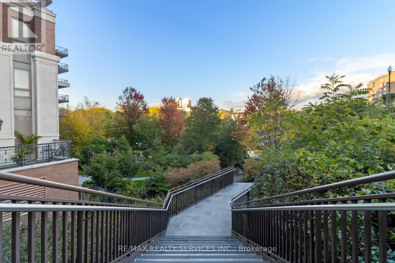 1003 - 111 Forsythe Street, Oakville, Ontario  L6K 3J9 - Photo 48 - W12434333