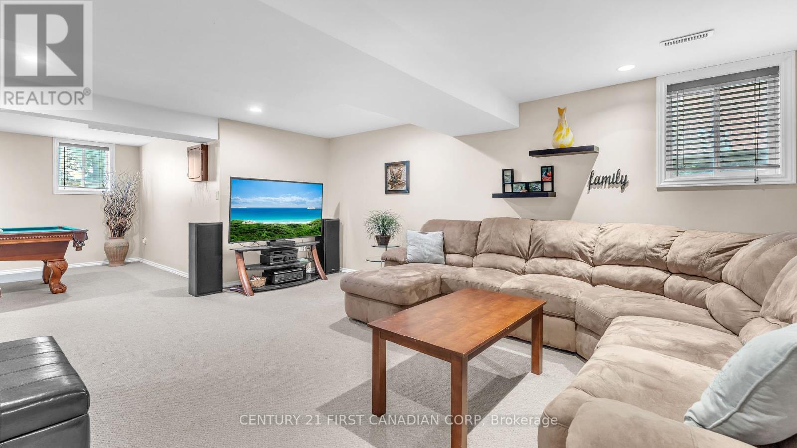 916 Cresthaven Crescent, London South, Ontario  N6K 4W1 - Photo 21 - X12463556